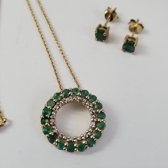 Sterling Silver 925 Gold Genuine Emerald Diamond Cut Necklace and Earrings - Picture 5 of 12